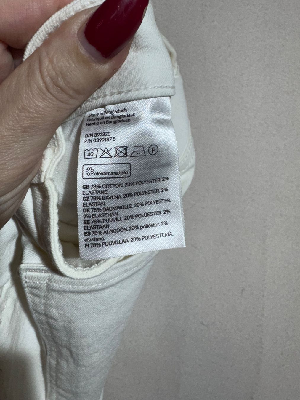 H&M Jeans: Weisse Jeans Gr. 28/32 – Usato da Grosswangen venduto da SALE_SALE_SALE 4