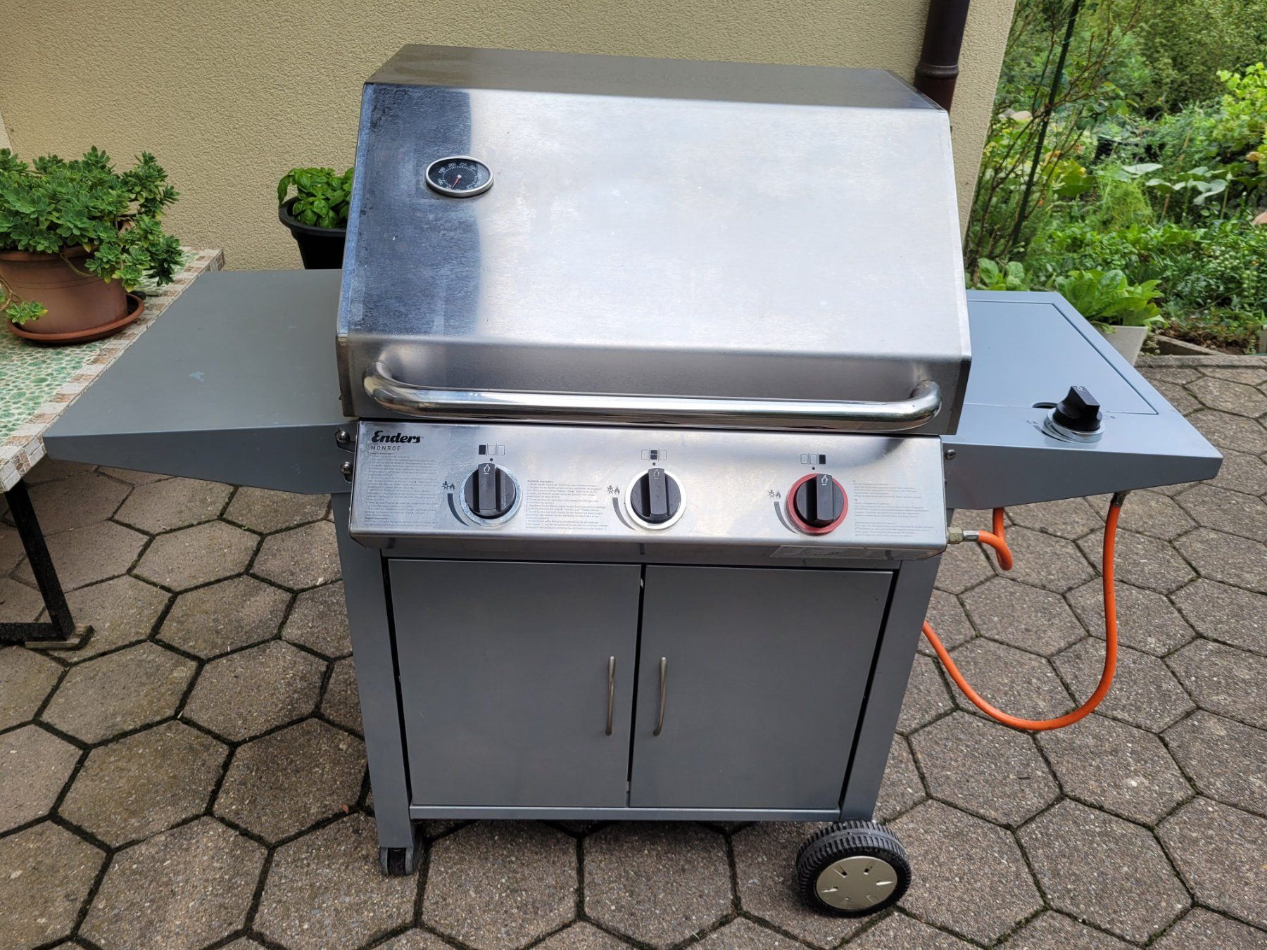 Griglie: ENDERS Gasgrill MONROE – Usato da Burg AG venduto da Camebe
