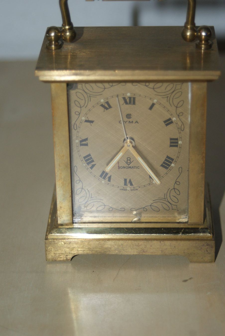 Orologi da terra & Orologi da parete: Kleine Tischuhr / Wecker, Cyma - Sonomatic – Usato da Zürich venduto da Widi1 6