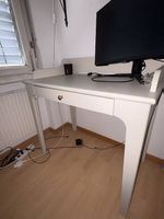 Beiger Schreibtisch mit Schublade