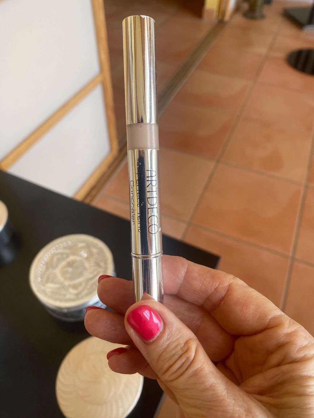 Artdeco Make-up: ARTDECO concealer No3 – Usato da Belmont-sur-Lausanne venduto da chu_vxf5
