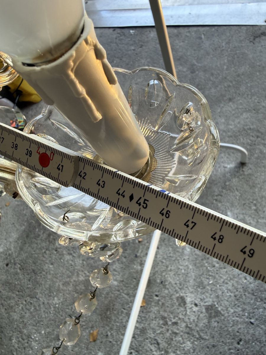 Lampadari & plafoniere: Schöner alter Kronleuchter aus Glas – Usato da Benglen venduto da Dubai1234 4