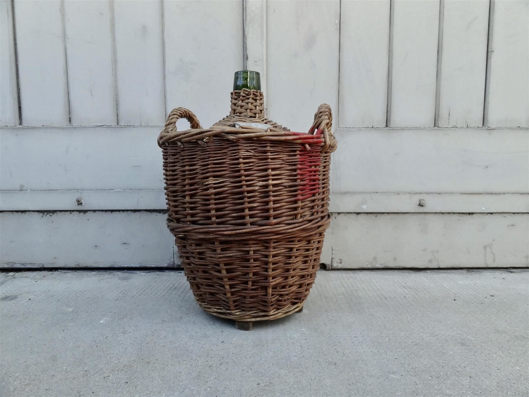 Flaschen: alte Korbflasche geeeicht 7.5 Liter 1950 – Neu und originalverpackt aus Kerzers von Flaschenposten