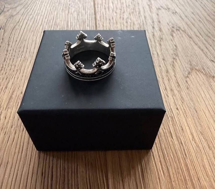 Thomas Sabo Ringe: Ring Krone Sterling Silber, geschwärzt – Gebraucht aus Dietfurt von ric_j9pq