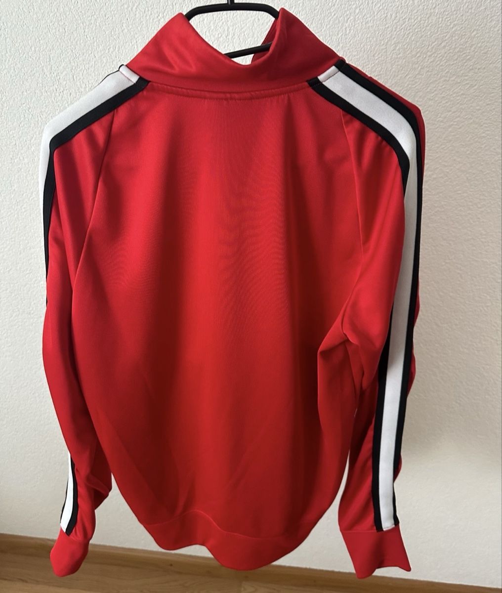 Nike Giacche: NIKE TRAININGSJACKE – Usato da Dornach venduto da aze_h6rq 2