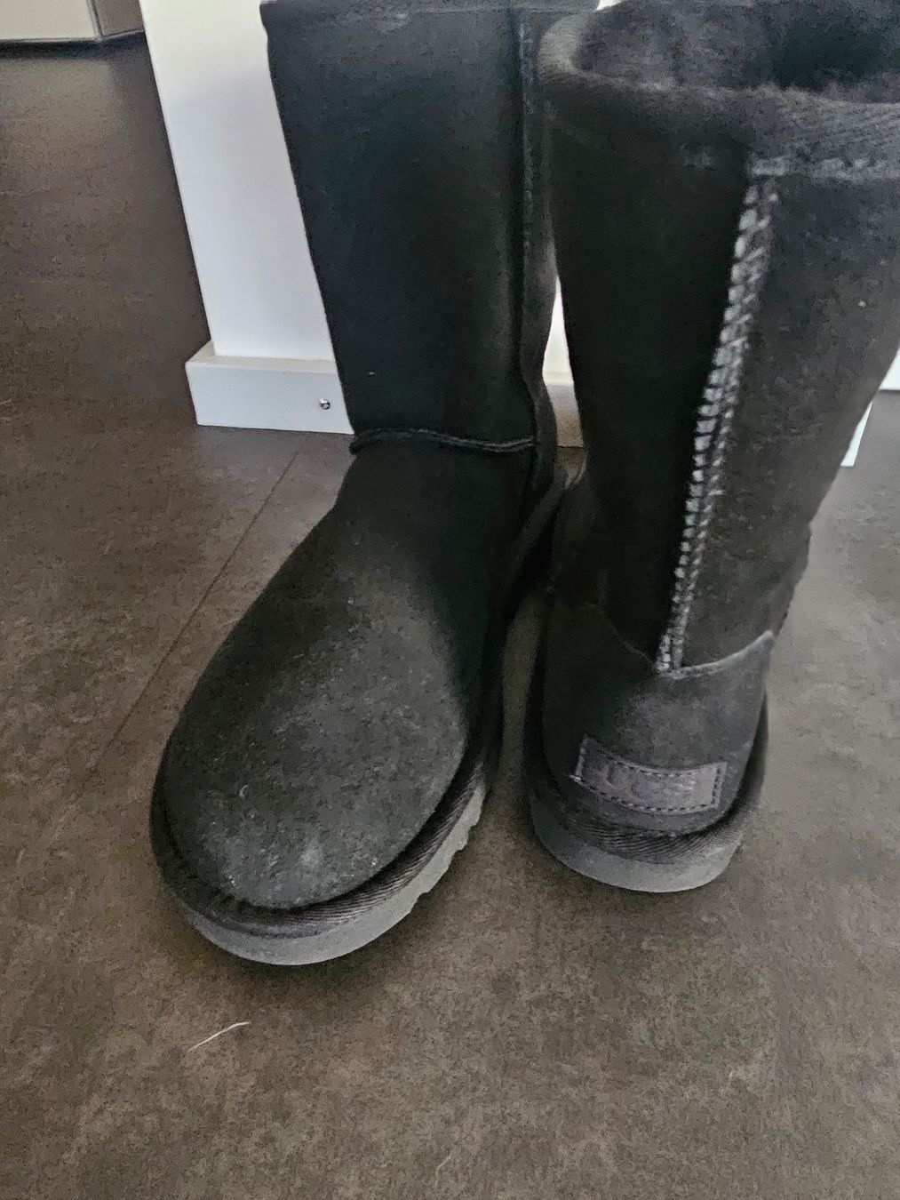 Ugg Damenschuhe: Bottes UGG – Gebraucht aus Château-d'Oex von bla_b6mv 1