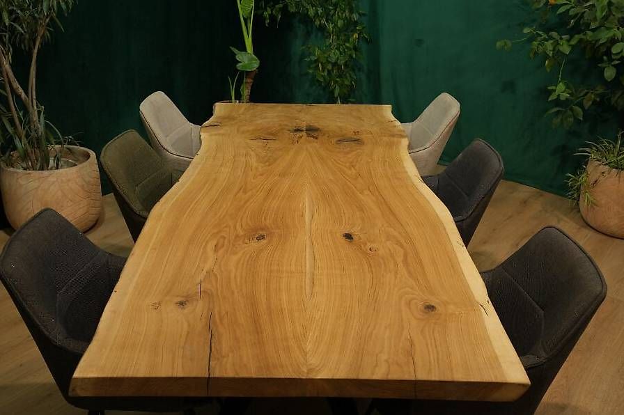 Tavoli: Holztisch Eiche – Usato da Walchwil venduto da Swissdesign_Haag