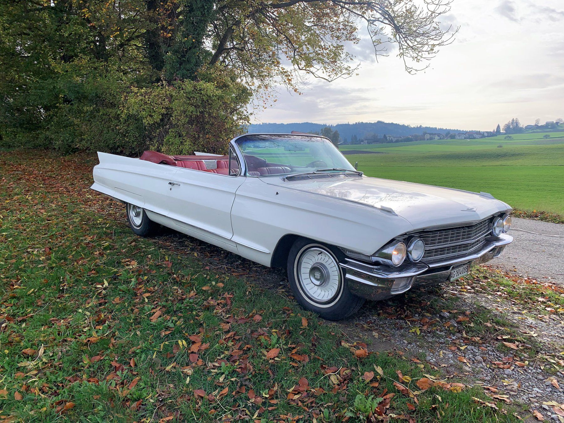 Cadillac Automobili: 1962 Cadillac Deville Cabrio / Convertible MFK Vet. – Usato da Reinach AG venduto da Conny_007 1