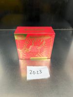 POKEMON-TOP TRAINER-KARMESIN UND PURPUR-2023-ROT
