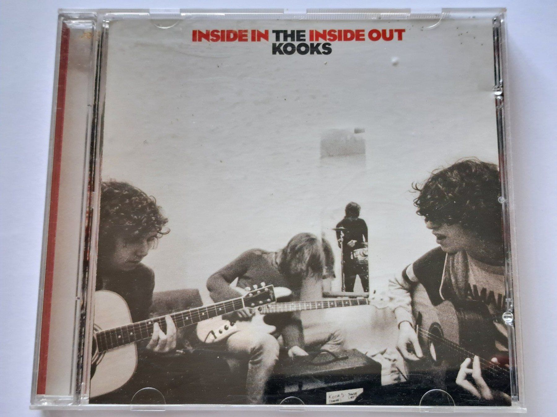 CD: CD The Kooks – Inside In / Inside Out – Usato da Pully venduto da bro_n52j