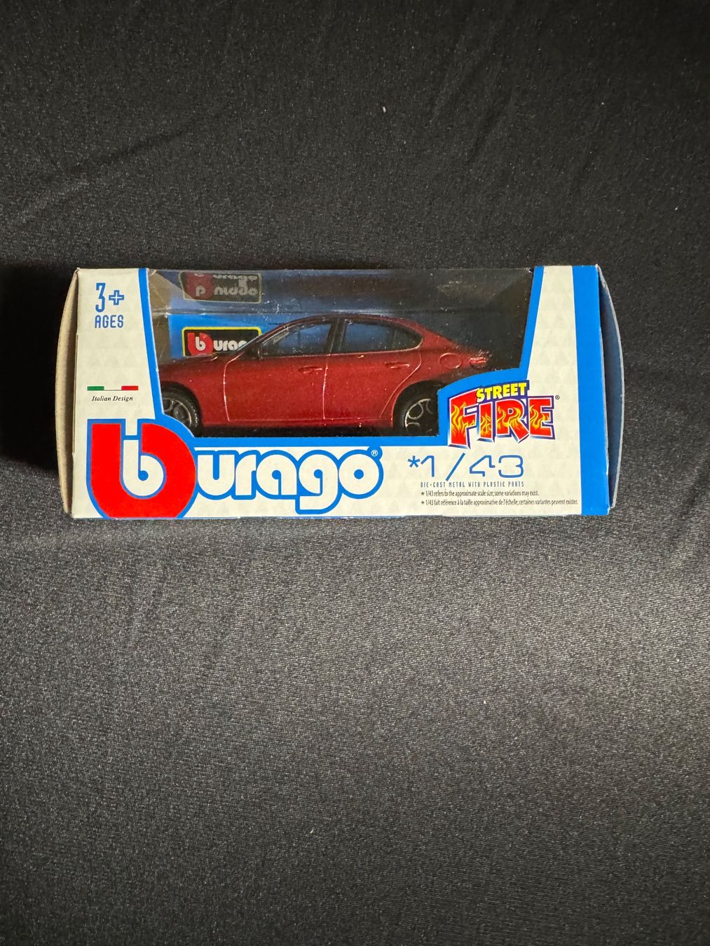 Bburago Modellini d'auto: Original Stelvio QV Giulia Model 1:43 – Nuovo e nell'imballaggio originale da Birr venduto da Lifecycle_ 1