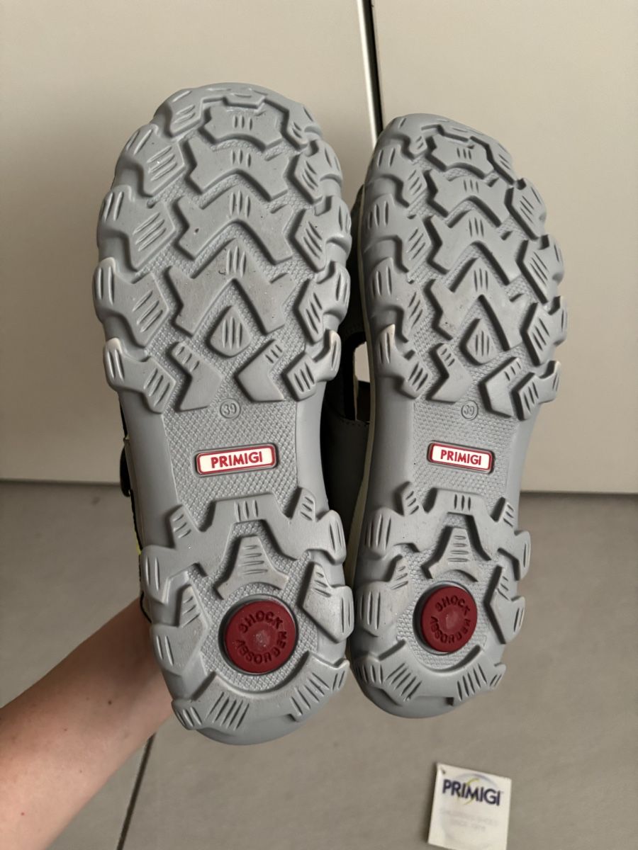 Primigi Scarpe per ragazzi: Neu Primigi Leder Sandalen Gr. 39 – Nuovo e nell'imballaggio originale da Winterthur venduto da NatMet11 2