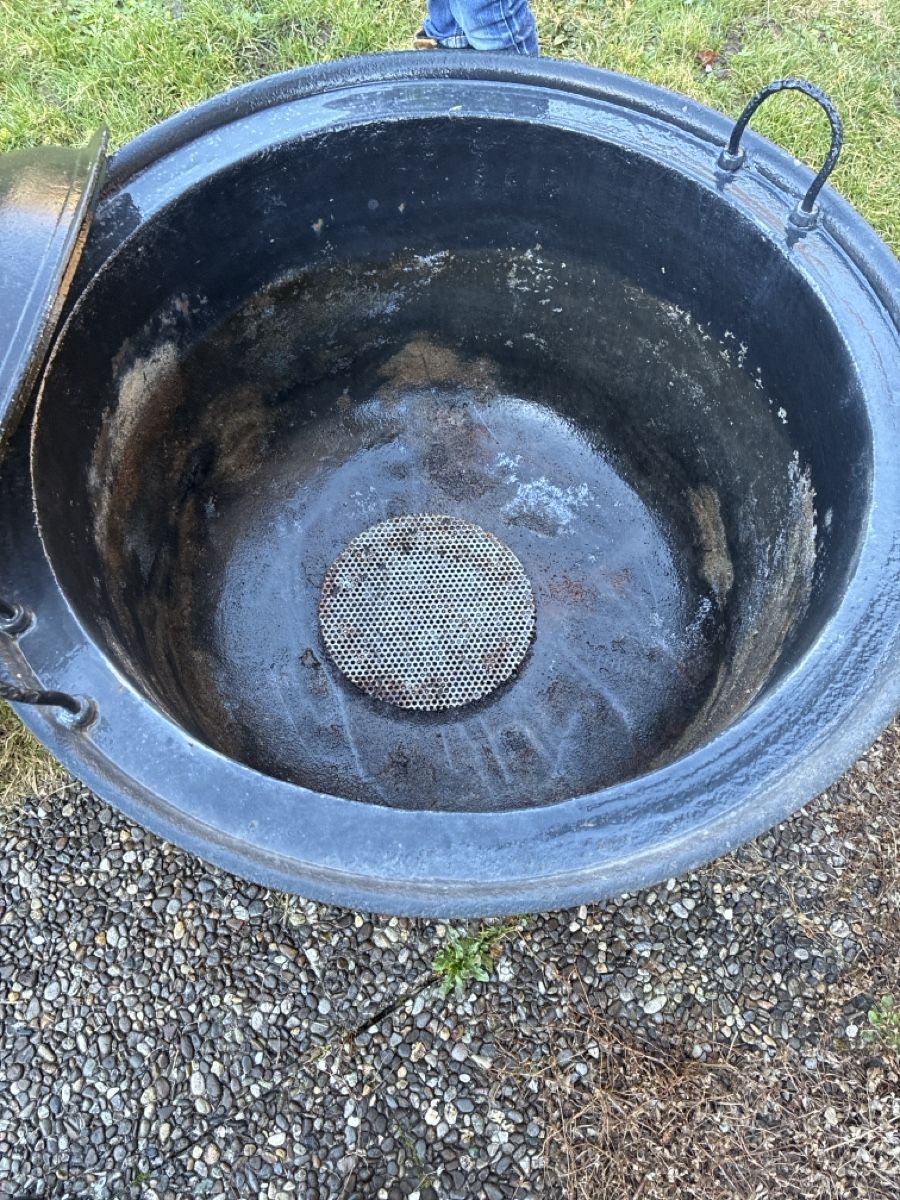 Tutte le decorazioni: Chaudron en fonte – Usato da vouvry venduto da jygga 3
