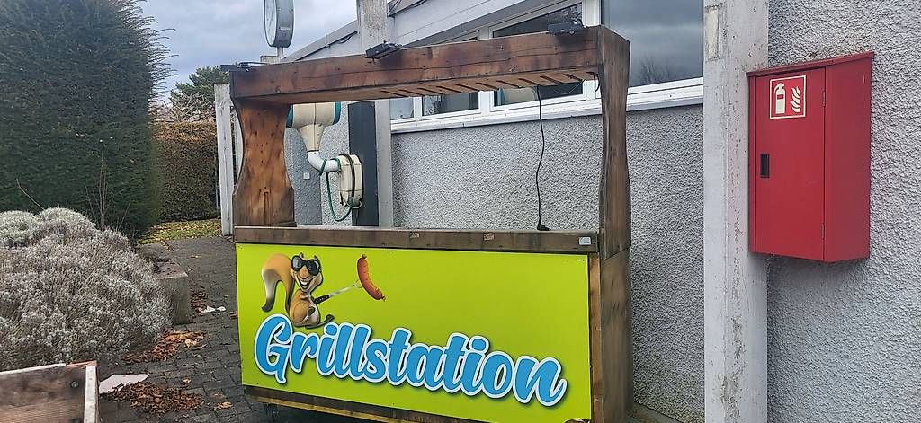 Allestimento di negozi e stand fieristici: Mobile Bar / Theke / Grillstheke – Usato da Rheineck venduto da inf_kv7d 1