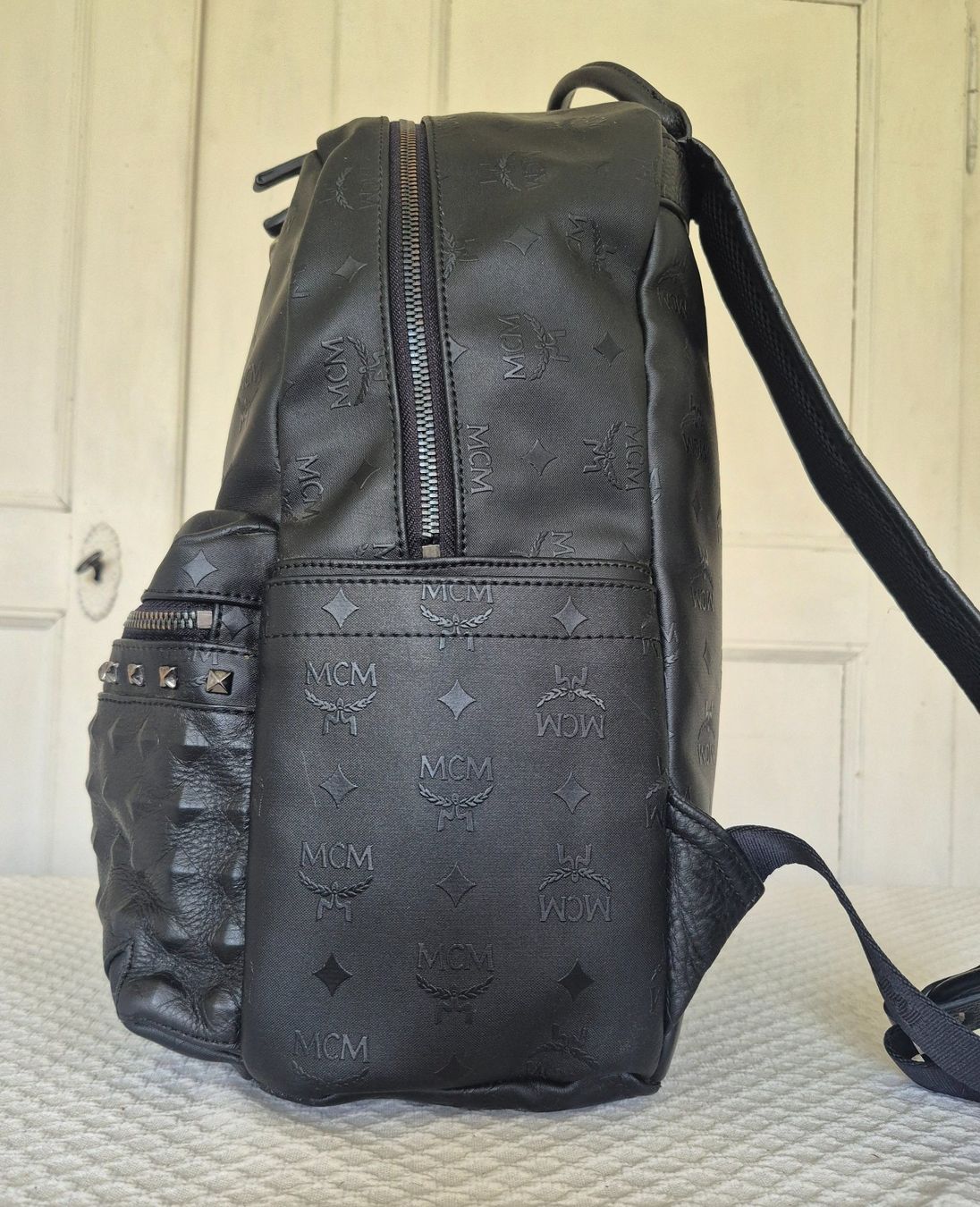 Mcm Rucksäcke: MCM Rucksack mit Nieten – Gebraucht aus Dottikon von Pega7 3