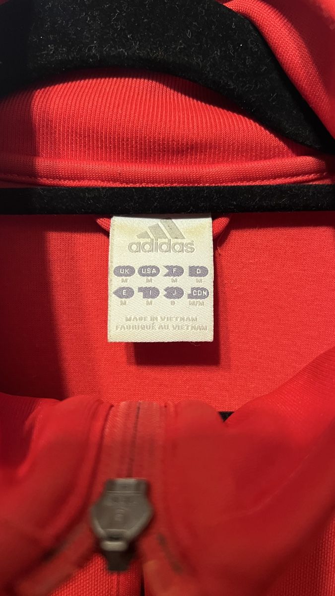 Jacken: Adidas Spanien Tracksuit Gr. M – Gebraucht aus Lengnau BE von CeRi17 1