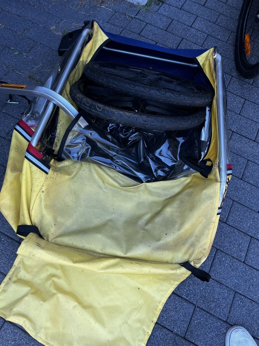 Anhänger: Remorque à vélo - trek  – Gebraucht aus ATTALENS von HDT123 1