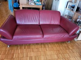rotes Ledersofa