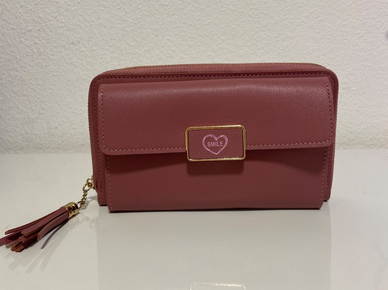 Taschen für Damen: Handtasche/Portemonnaie in Rosa – Neu (gemäss Beschreibung) aus Zürich von dedasiba
