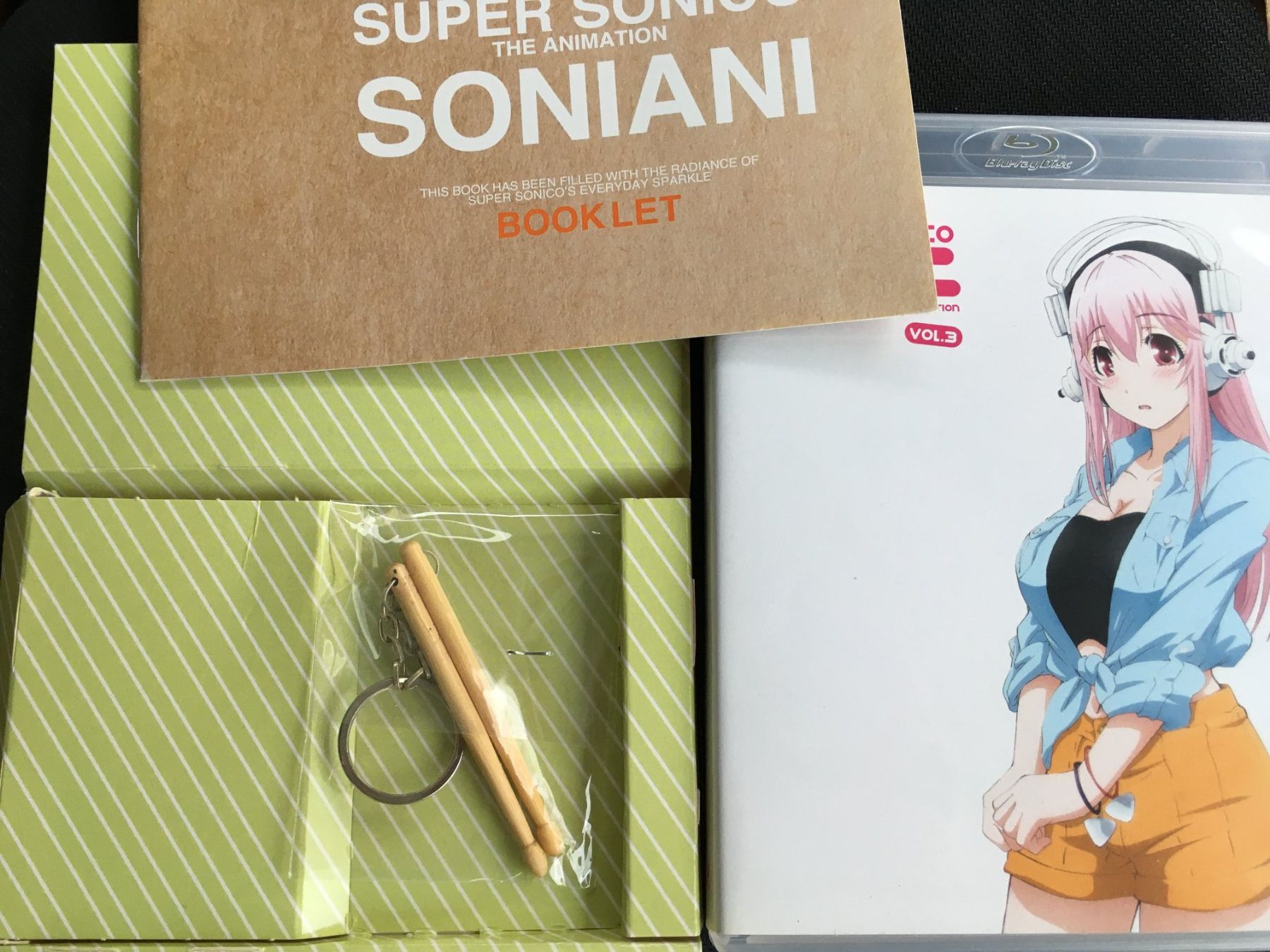 Alle DVDs: Super Sonico Vol.3 [Blu-ray] – Gebraucht aus St.Gallen von MedienJoe 2