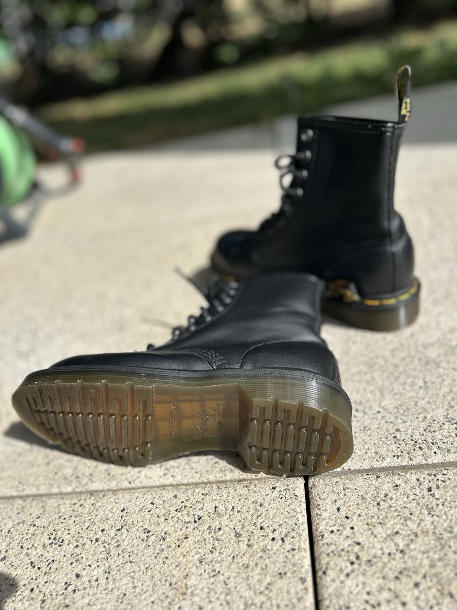 Dr. Martens Scarpe da uomo: Dr Martens comme neuves pointure 36 – Nuovo (secondo la descrizione) da Vuadens venduto da MLM01 3