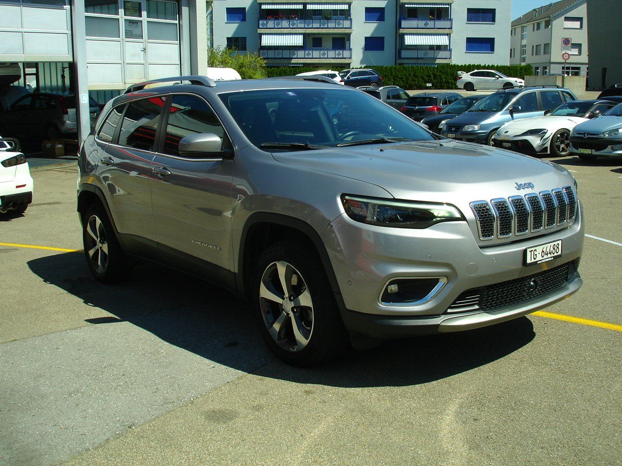 Jeep Automobili: Jeep Cherokee 2.0 – Usato da Amriswil venduto da lindenmannkia 2