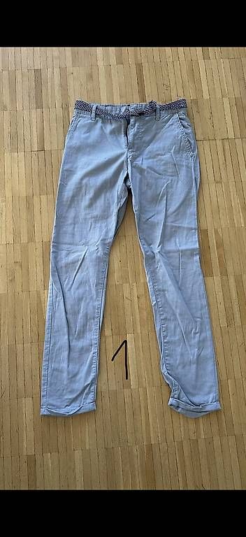 Pantalons: 4 Stoffhosen – D'occasion à Wetzikon ZH par biancab1000 1
