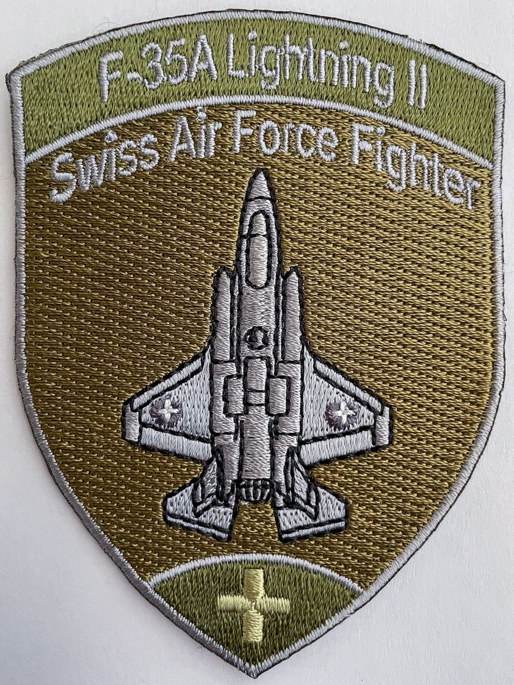 Armée suisse Insignes: Schweizer Luftwaffe F-35A Lightning II Patch oliv – Neuf (Voir description) à Bern par mercandante