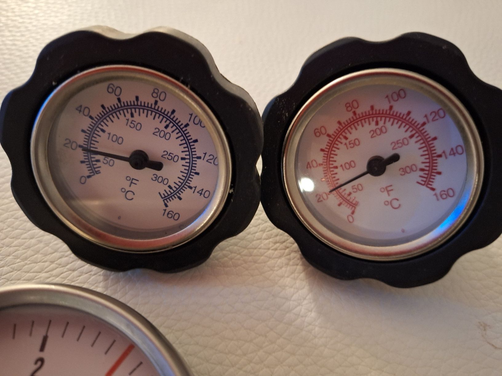 Mesurer: Manometer und Thermometer Set diverse Messinstrumente – D'occasion à Ettingen par Platzhirsch63 2
