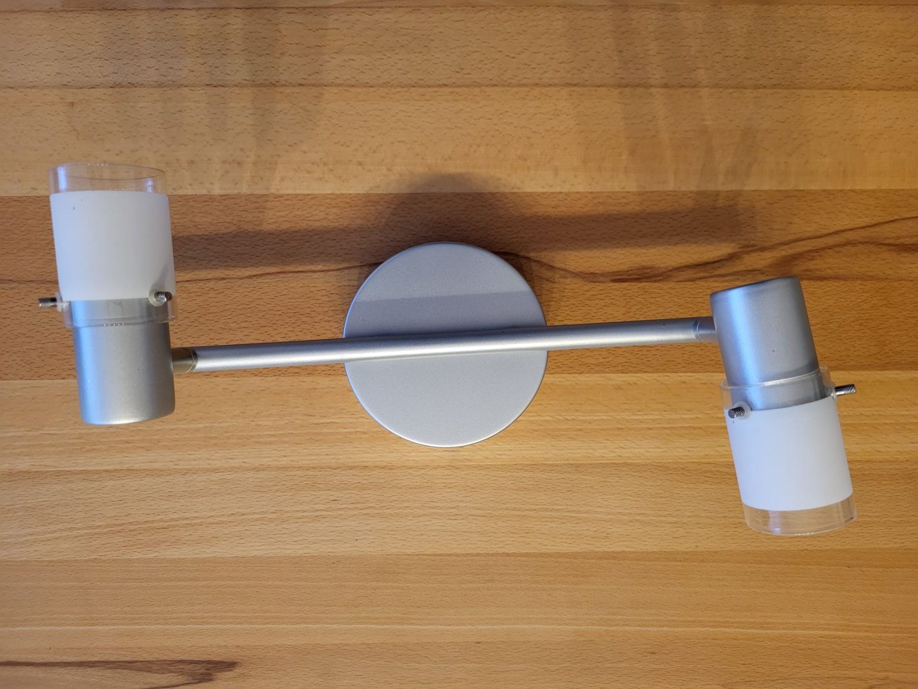 Lustres & lampes de plafonds: Plafonnier à double ampoule LED – D'occasion à Nyon par Emmanuelle1260 2