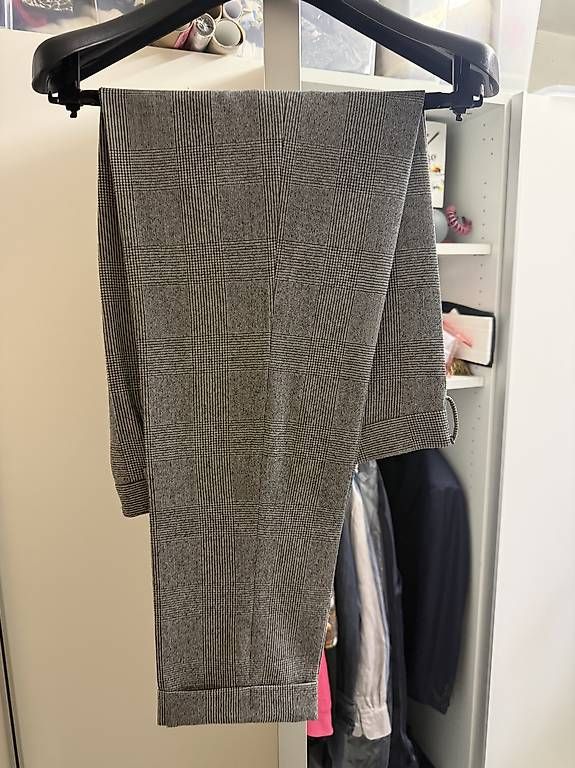 Completi: Suit Supply Anzug (Grau, kariert) – Usato da Zürich venduto da Marc.Peter 3