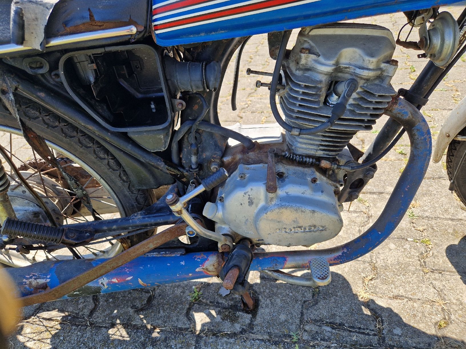 Honda Autres: HONDA CG125 – Défectueux à Grosswangen par lar_9lz7 5