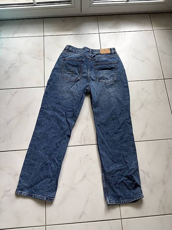 Jeans: JDY Mom Jeans  – Usato da Fahrwangen venduto da ste_v7sm