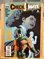 Comic Checkmate Nummer 6 DC Comics guter Zustand