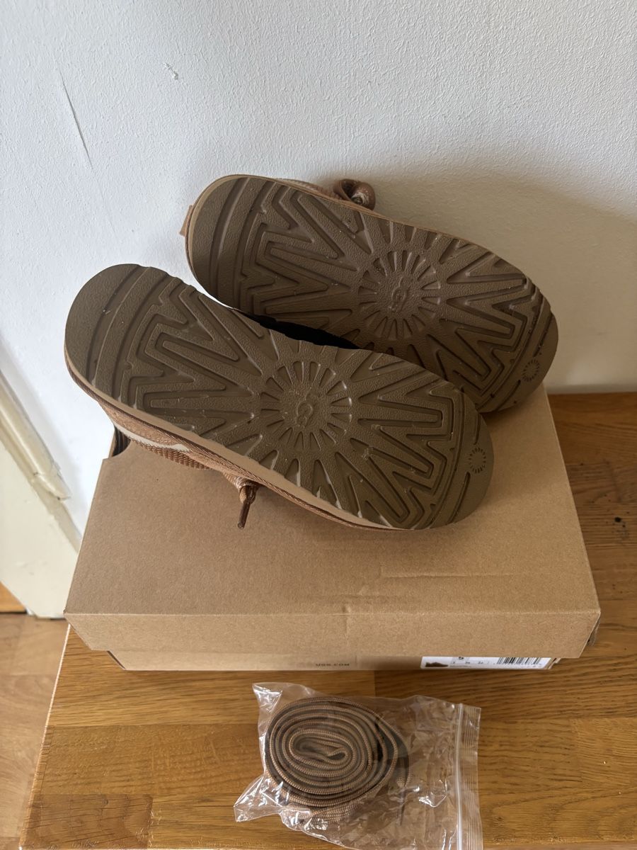 Scarpe da donna: Baskets UGG Lowmel, couleur Chestnut, taille 36, neuves – Nuovo (secondo la descrizione) da Les Brenets venduto da moe_ym8r 5