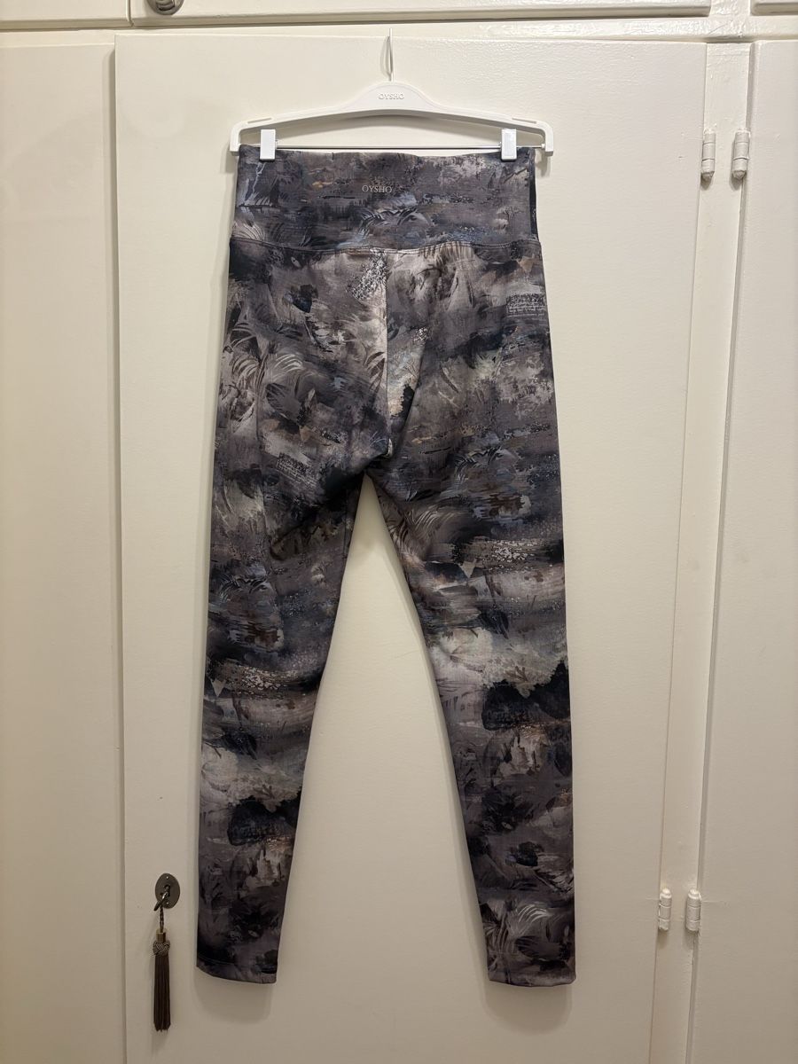 Oysho Leggings: Oysho leggings – Neu (gemäss Beschreibung) aus Genève von mar_dt67 1
