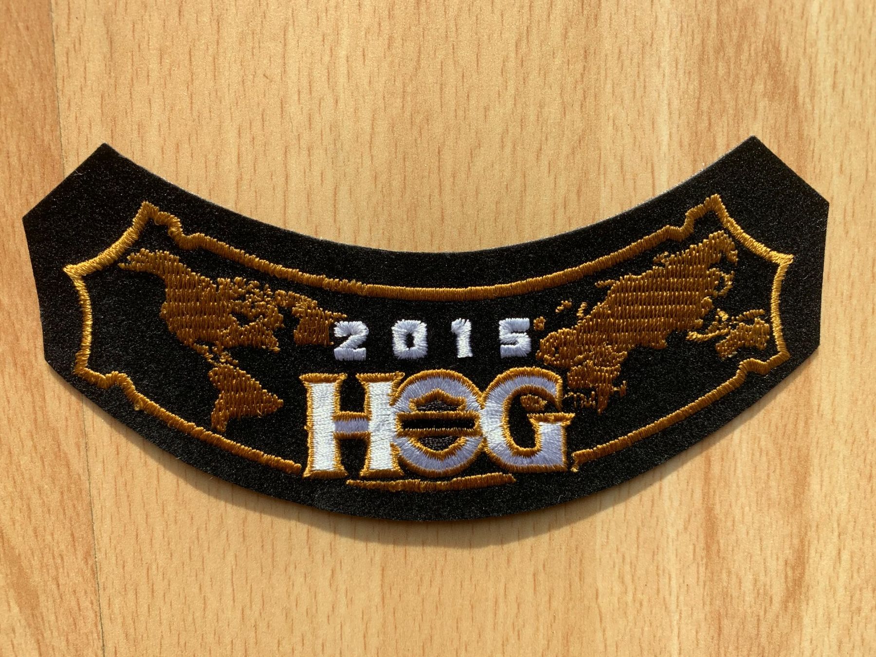 Harley-Davidson Toppe: Harley Owners Group 2015 Patch mit Pin, Top Zustand – Nuovo e nell'imballaggio originale da Sarmenstorf venduto da habasa 2