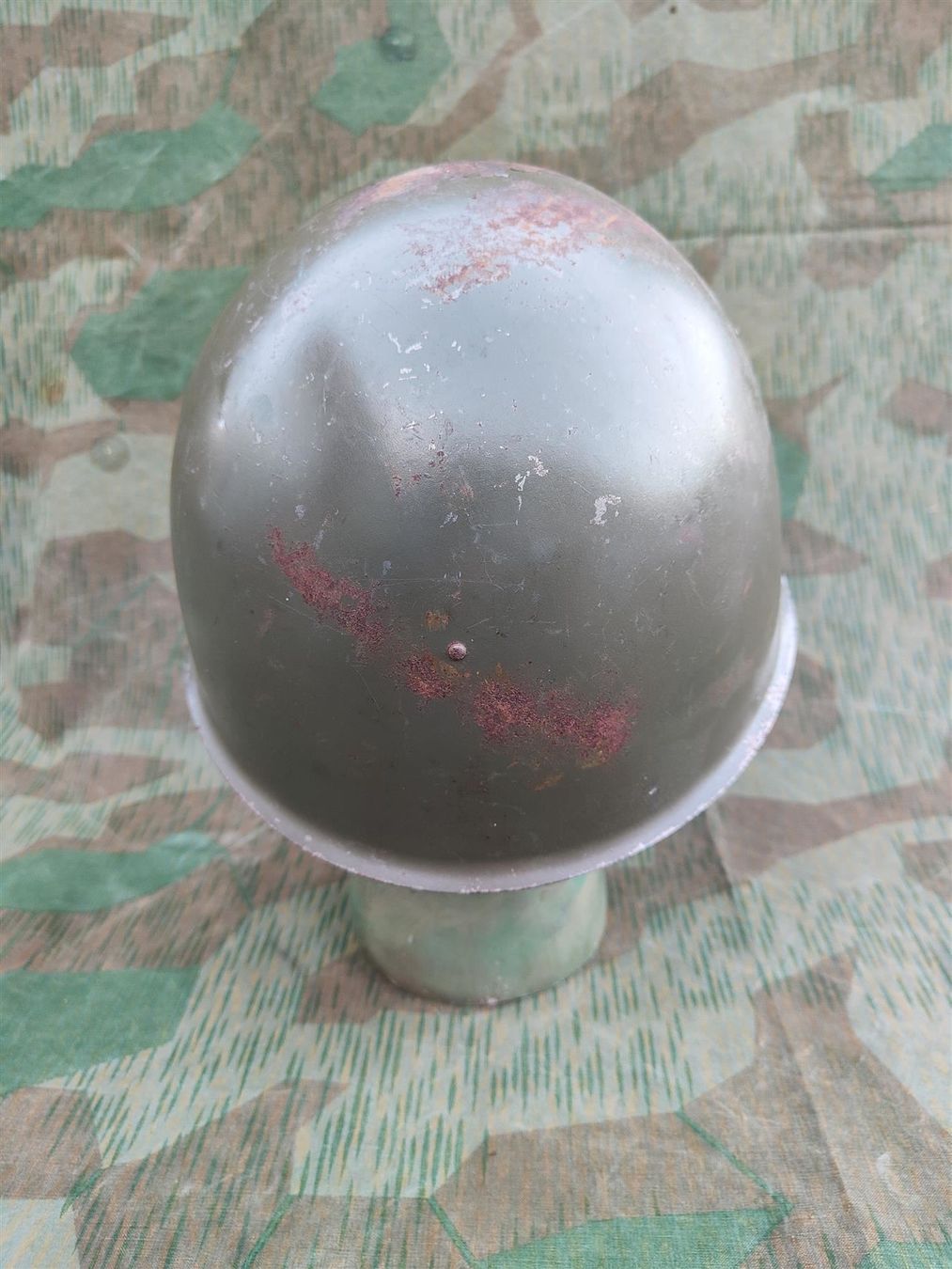 Uniformi & Effetti personali: Stahlhelm M53, Variante 3 – Usato da Bauma venduto da SwissMilitaria 3