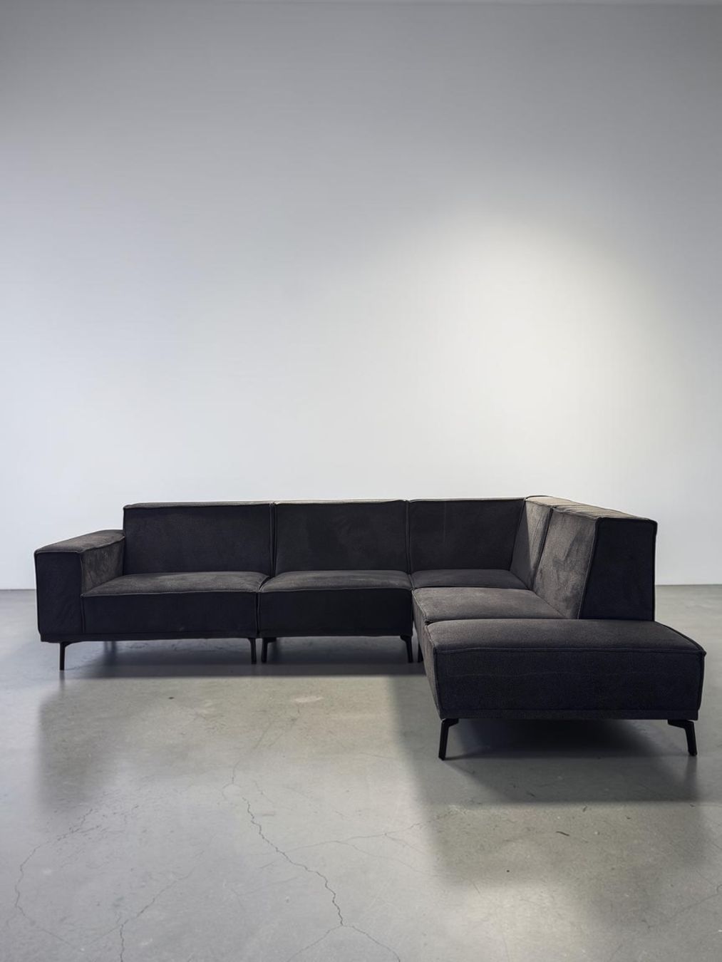 Divani: Modernes Ecksofa dunkel grau – Usato da Bachenbülach venduto da Sofalab.swiss 6