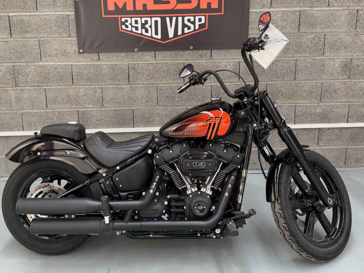Harley-Davidson Chopper: Harley Davidson Street Bob BXBBS mit Kess Tech – Usato da Visp venduto da Automotomassa