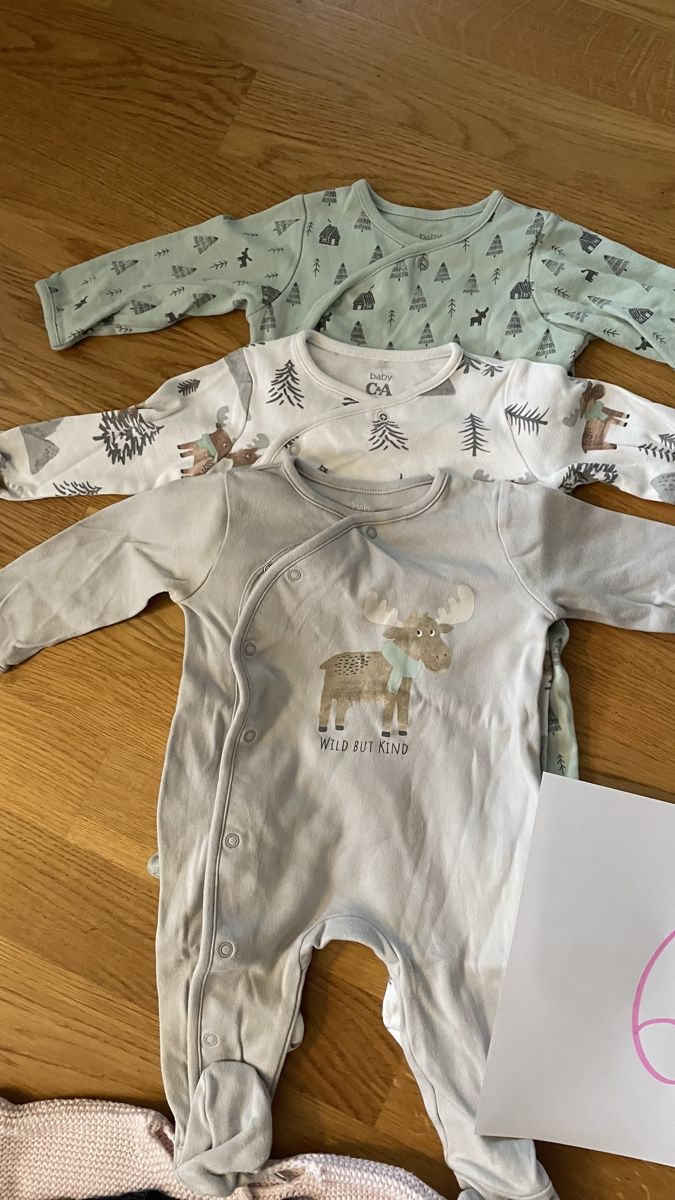 Lotti & Set di vestiti: Herbst/Winter Kleider Set Grösse 68 – Usato da Arlesheim venduto da mic_8w5q 5