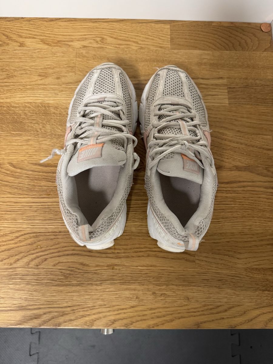 Scarpe da donna: Nike Vomero Grösse 39 – Usato da Münchenbuchsee venduto da LuiConte 2