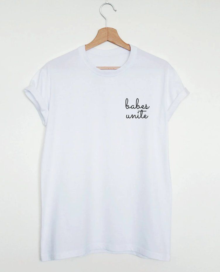 T-Shirts: Babes Unite T-Shirt, Weiss, Grösse S – Neu und originalverpackt aus Biel/Bienne von Dein_Logo_Print