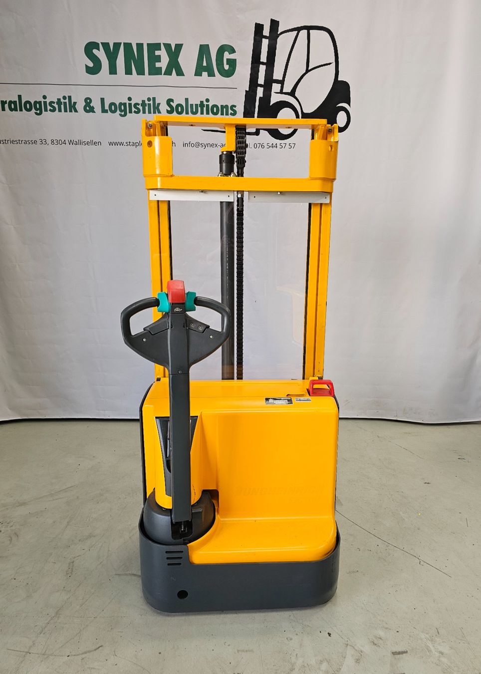 Jungheinrich Carrelli elevatori e a forche: Jungheinrich EJC 112, Duplex 2,9 Meter Hubhöhe – Usato da Wallisellen venduto da Synex-AG 2