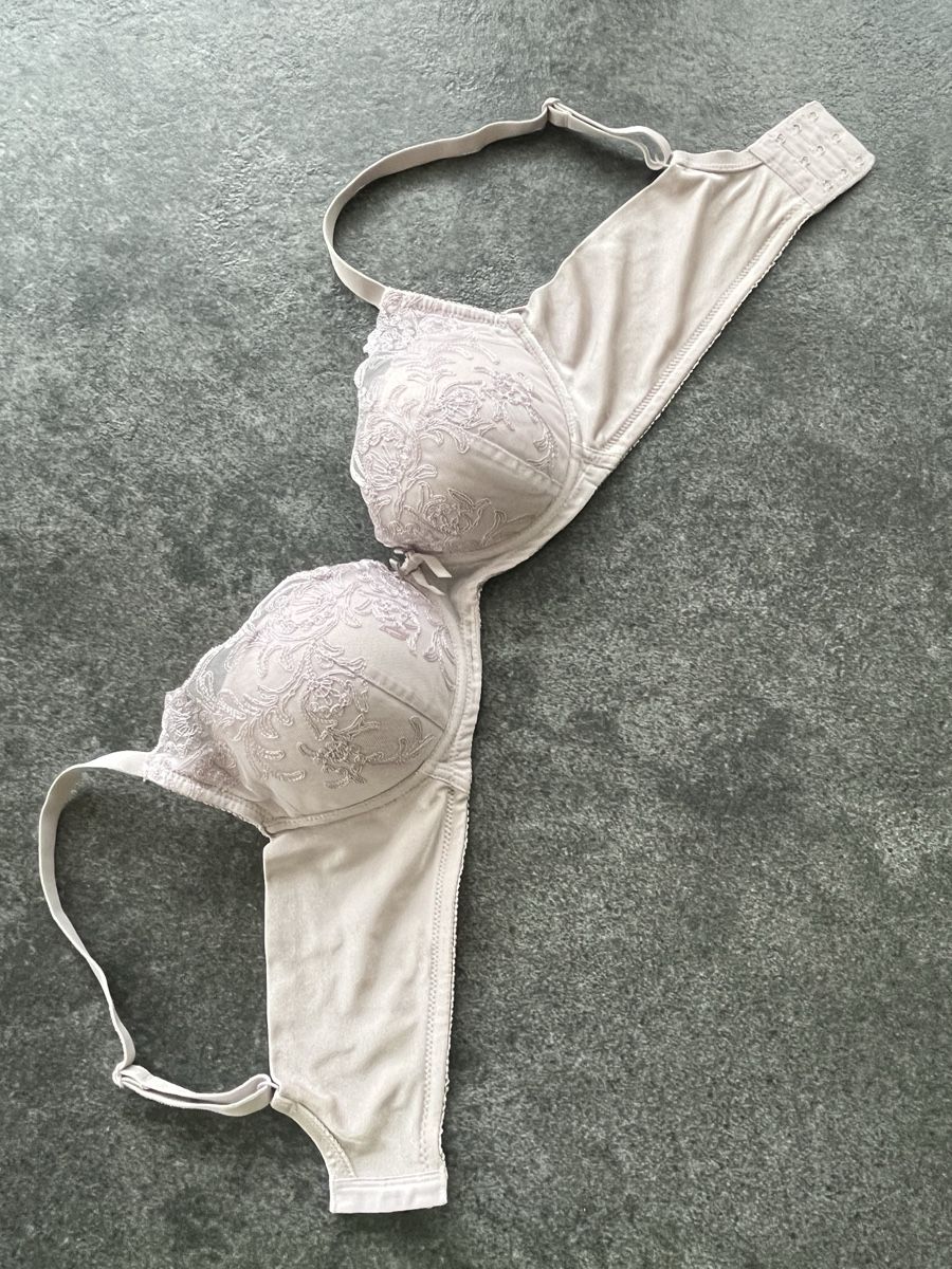 Sonstige Unterwäsche: BH in Lotusfarbe - Größe 75C, 34C – Gebraucht aus Kilchberg ZH von Simple.Life 5
