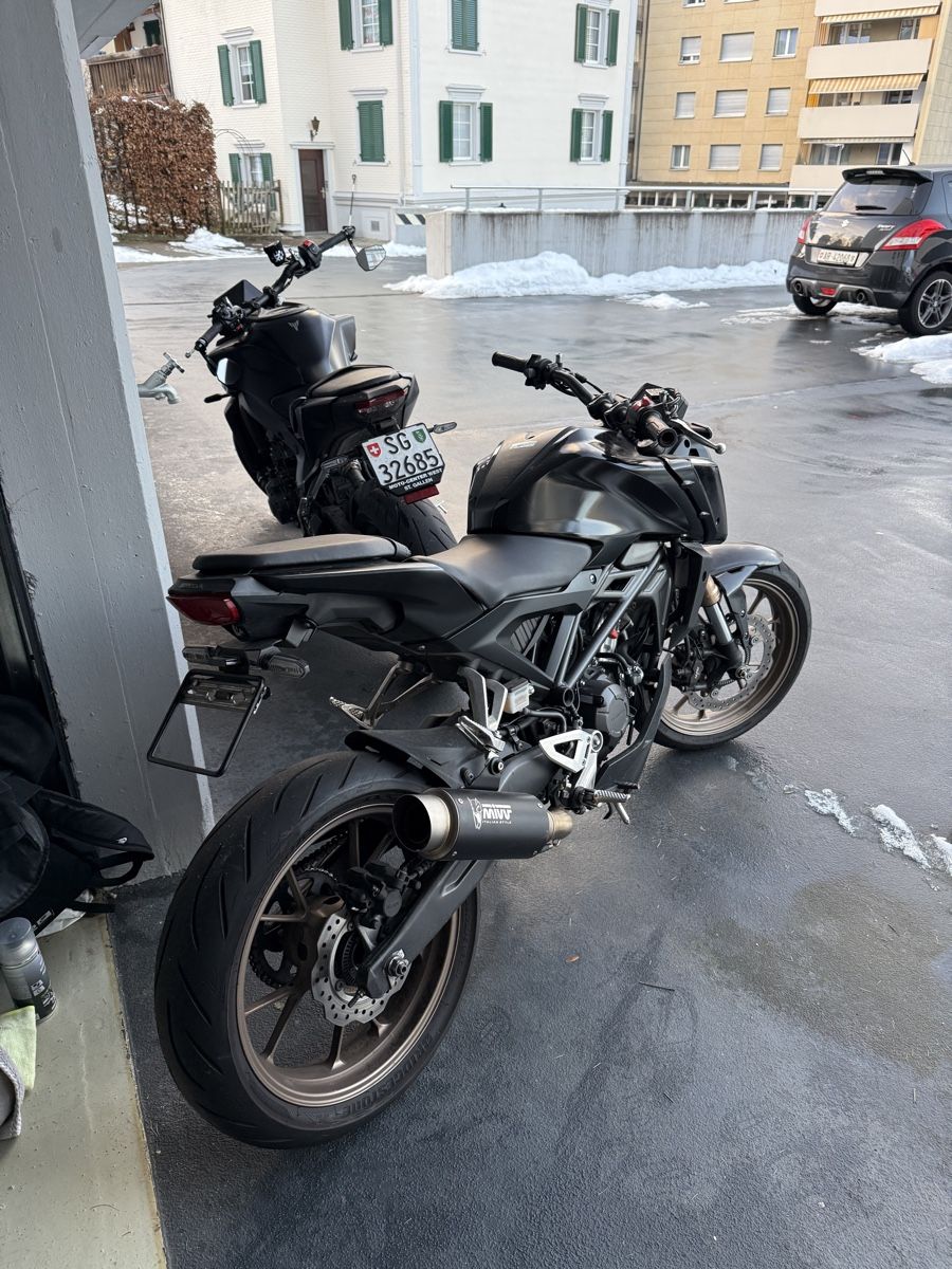 Honda Strasse: Honda CB125R – Gebraucht aus Herisau von Ramon_Quattro 3