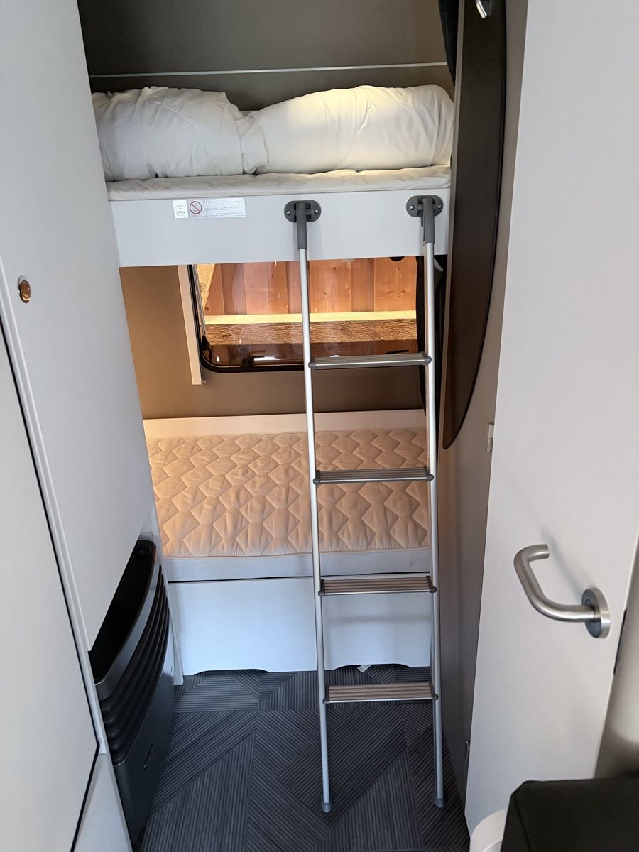Dethleffs Camping Fahrzeuge: Wohnwagen Dethleffs  – Gebraucht aus Lyss von Wolfssquaw 4