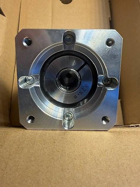 Tutti pezzi di ricambio auto: Nidec Graessner Präzisionsgetriebe VRL-070C  neu – Usato da Wettingen venduto da MarekMaj 2