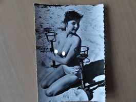 Erotik - Photo - Pin-Up noir et blanc - 04223