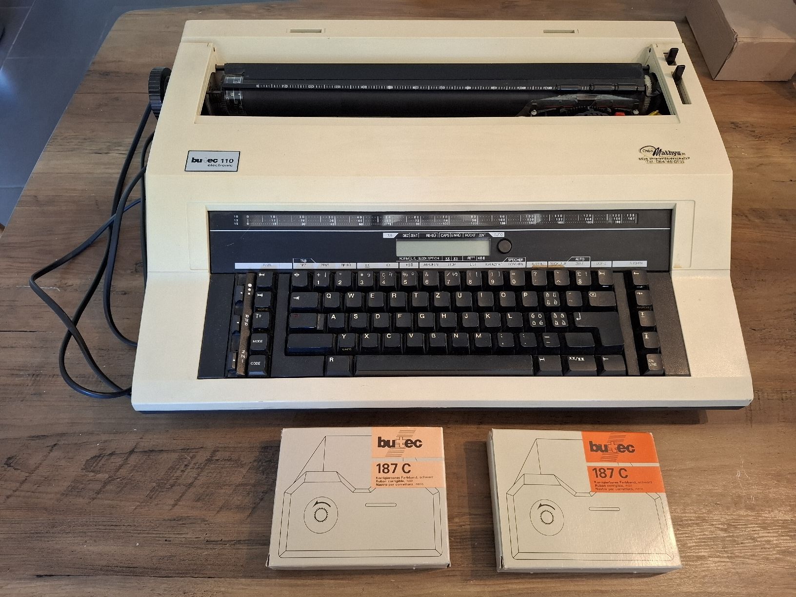 Macchine da scrivere: Butec 110 Electronic Schreibmaschine – Usato da Diegten venduto da Raimoon